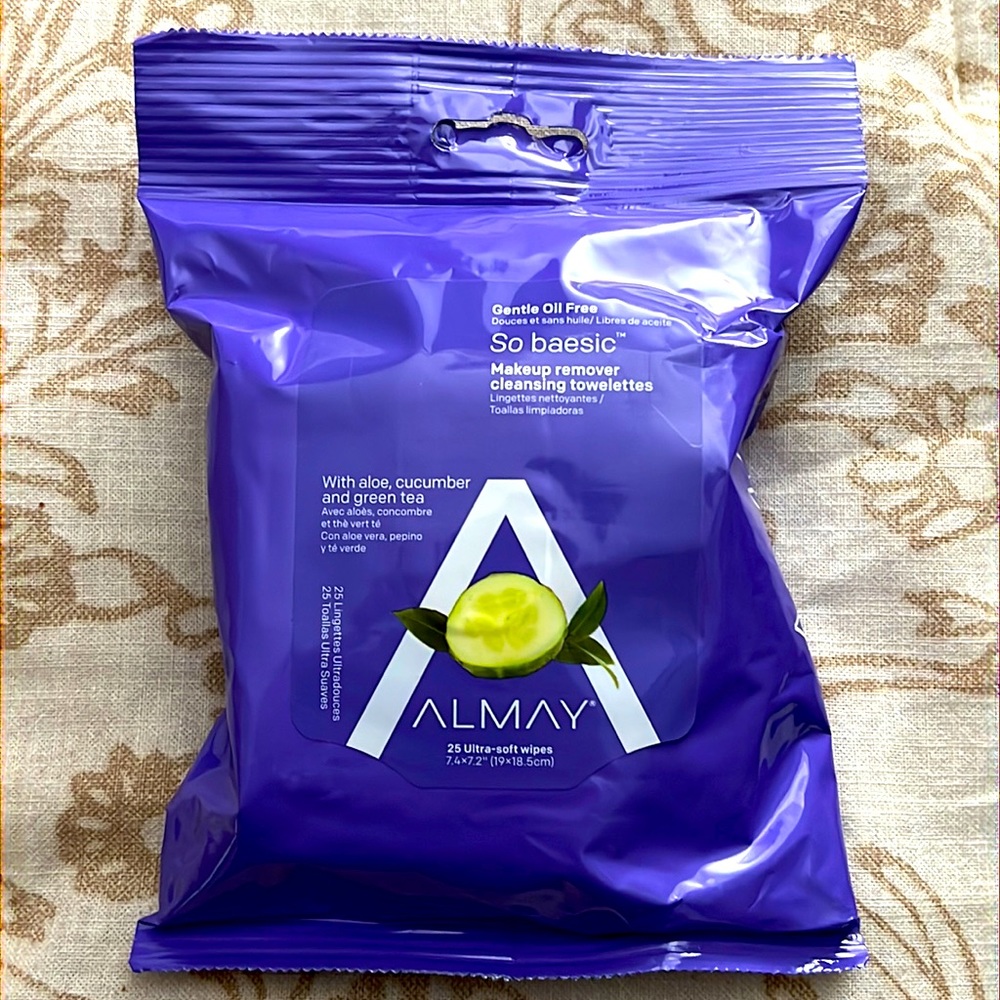Revlon Almay 2 Pack Makeup Remover towelettes NWT